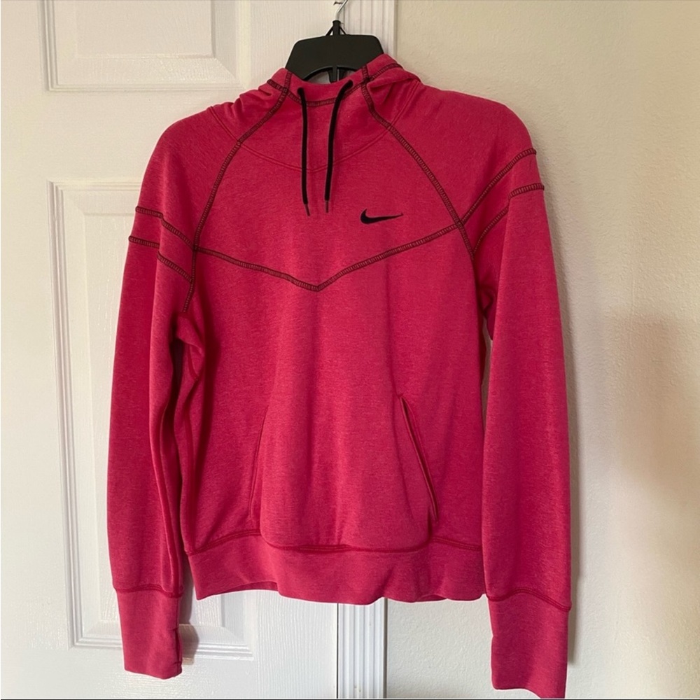 Woman’s Nike Sweatshirt / Hoodie
